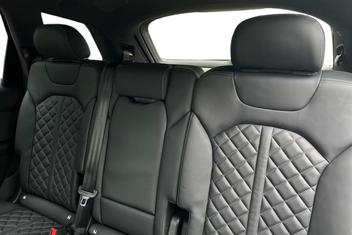 Used Audi Q7 2024 for sale - 77532976: Photo 9