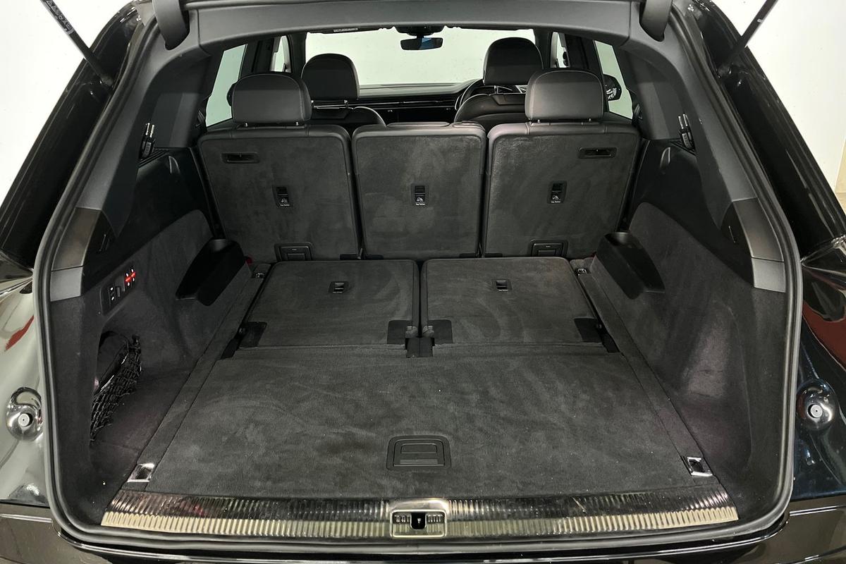 Used Audi Q7 2024 for sale - 77533088: Photo 12