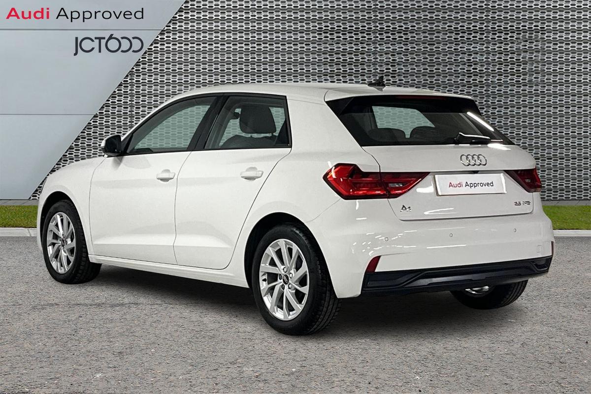 Used Audi A1 2023 for sale - 76352055: Photo 3