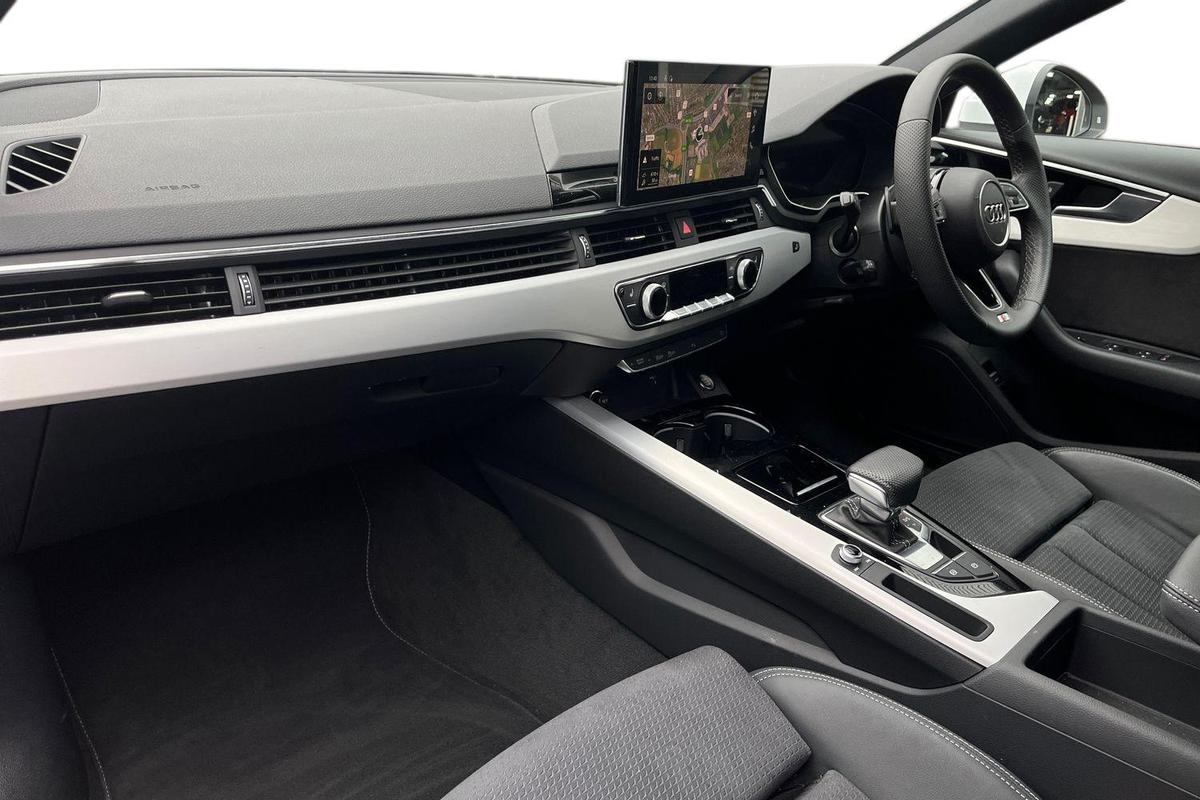 Used Audi A4 2023 for sale - 77533198: Photo 2