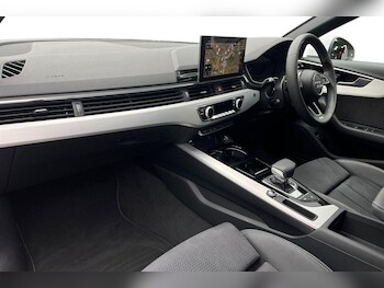 Used Audi A4 2023 for sale - 77533198: Photo