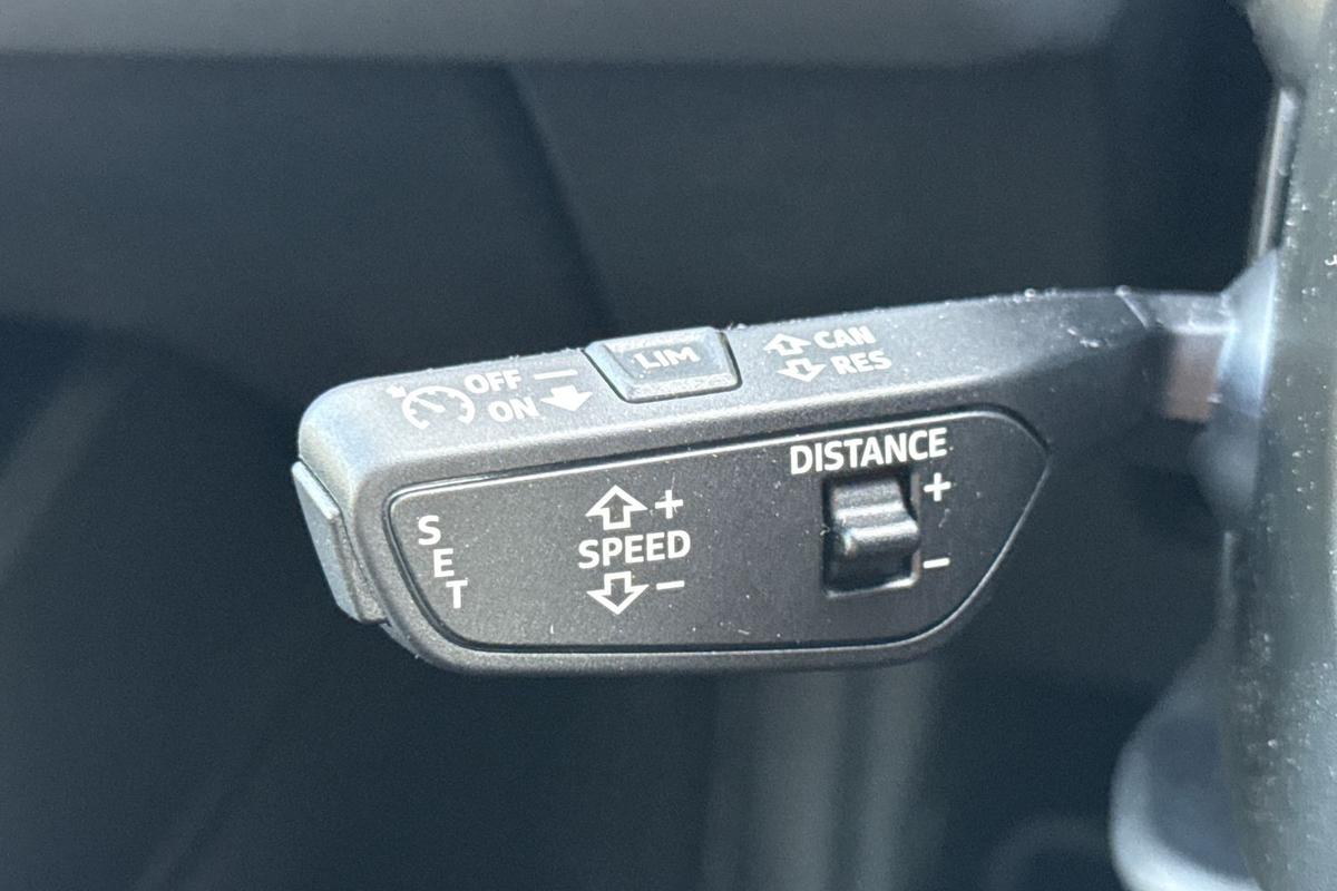 Used Audi Q4 e-tron 2025 for sale - 77340217: Photo 23