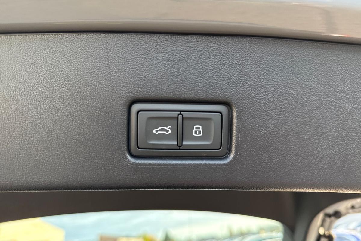 Used Audi Q4 e-tron 2025 for sale - 77340217: Photo 24