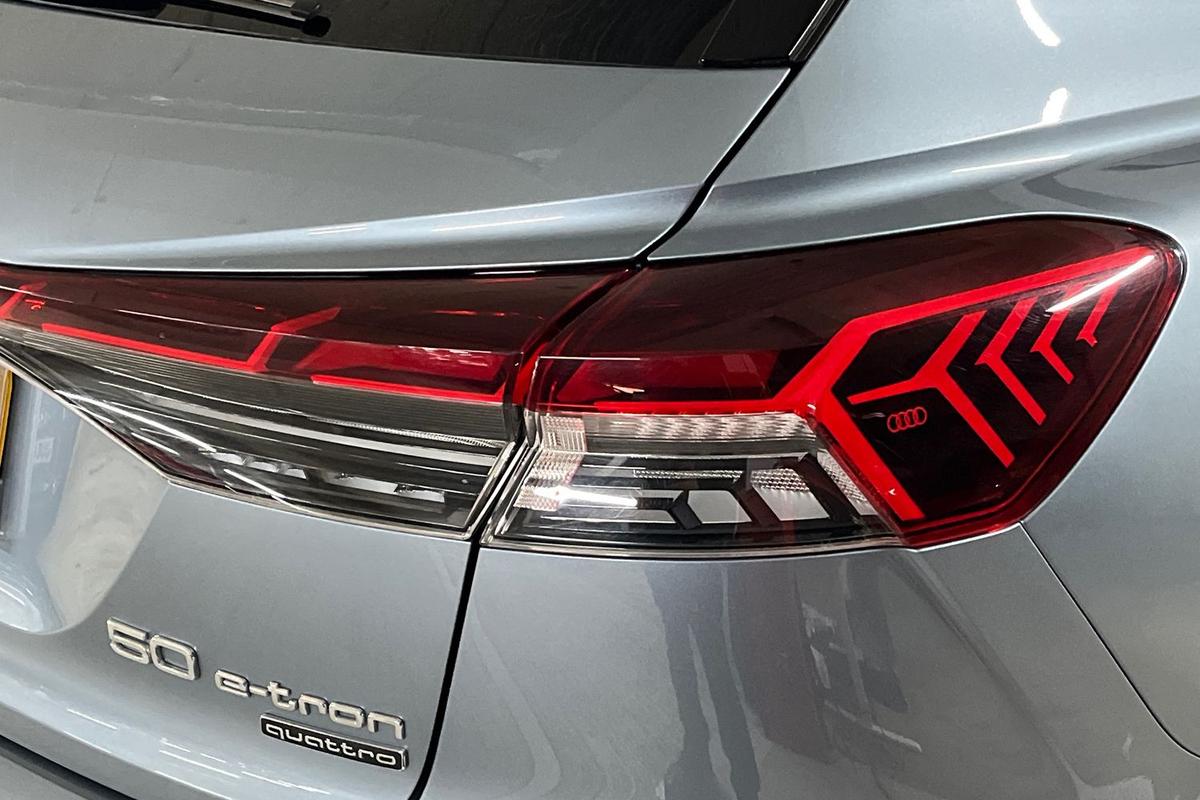 Used Audi Q4 e-tron 2022 for sale - 76675385: Photo 18