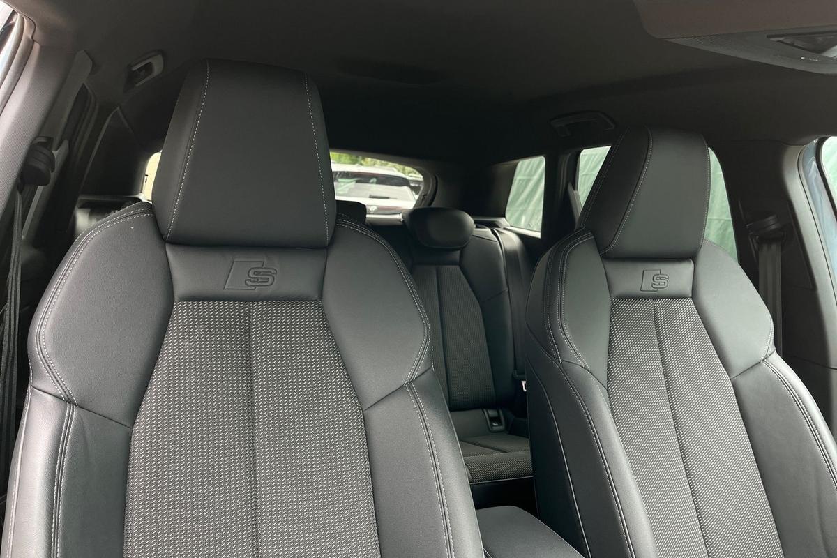 Used Audi Q4 e-tron 2022 for sale - 76675385: Photo 25