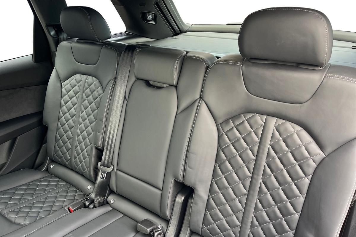 Used Audi Q7 2024 for sale - 76677532: Photo 9