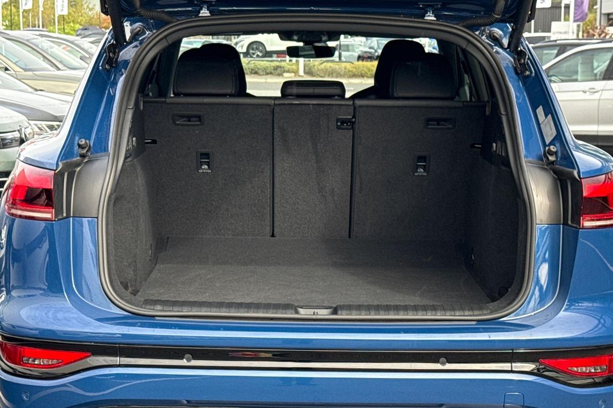 Used Audi Q6 e-tron 2025 for sale - 76679399: Photo 12