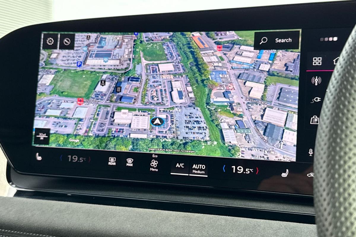 Used Audi Q6 e-tron 2025 for sale - 76679399: Photo 14