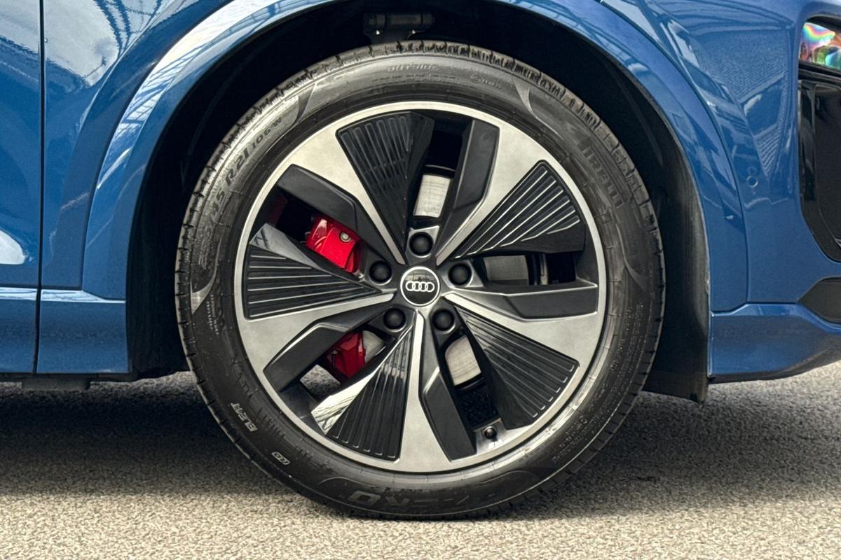 Used Audi Q6 e-tron 2025 for sale - 76679399: Photo 5