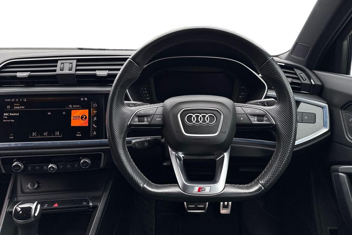Used Audi Q3 2023 for sale - 77656484: Photo 11