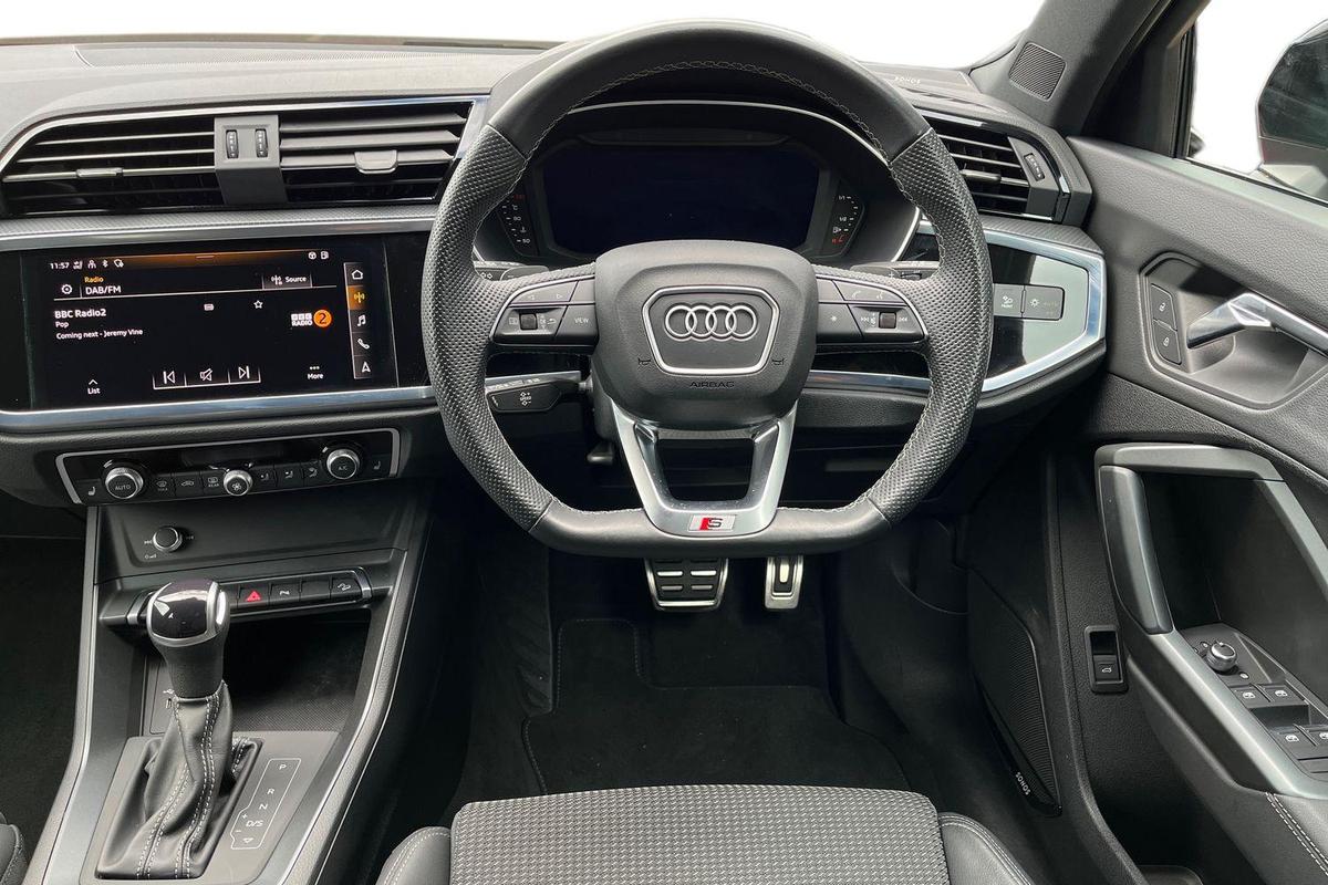 Used Audi Q3 2023 for sale - 77532965: Photo 11