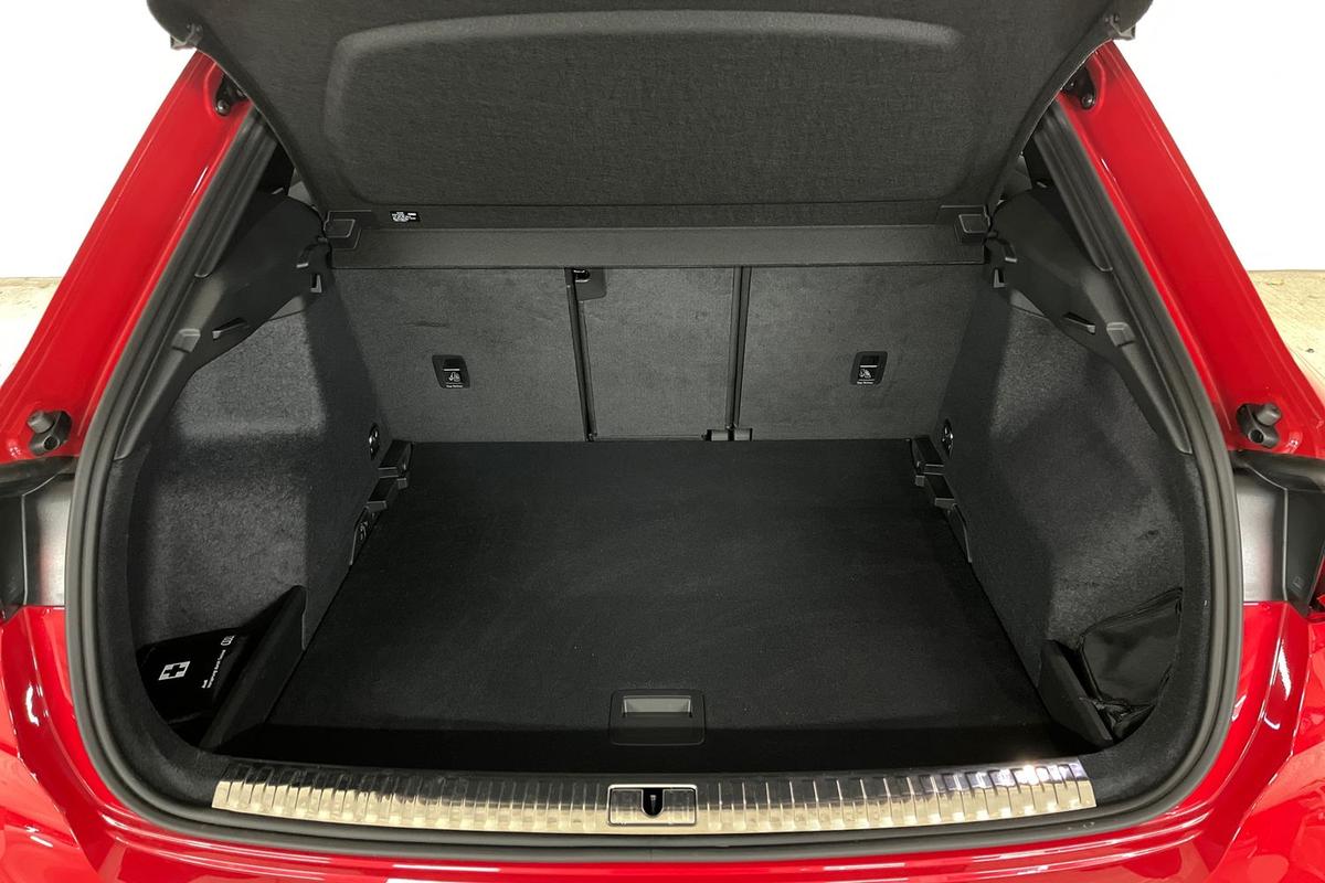 Used Audi Q3 2025 for sale - 77001719: Photo 12