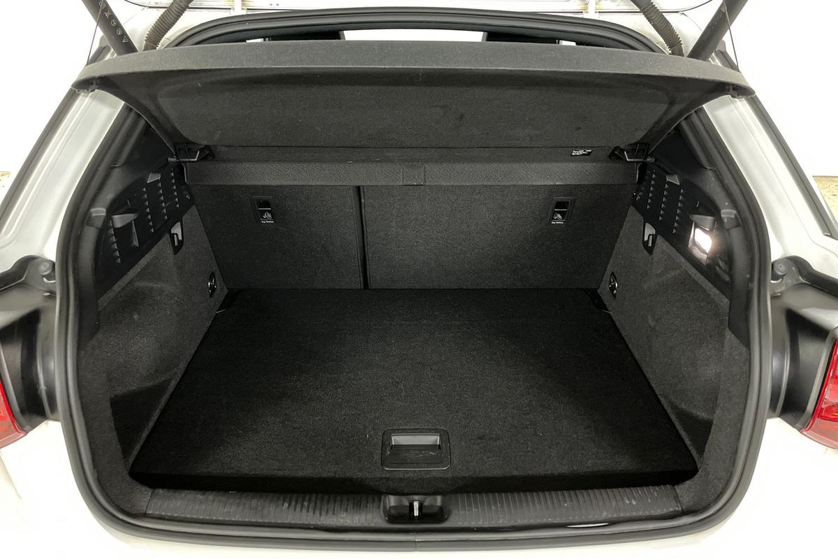 Used Audi Q2 2024 for sale - 77332627: Photo 12