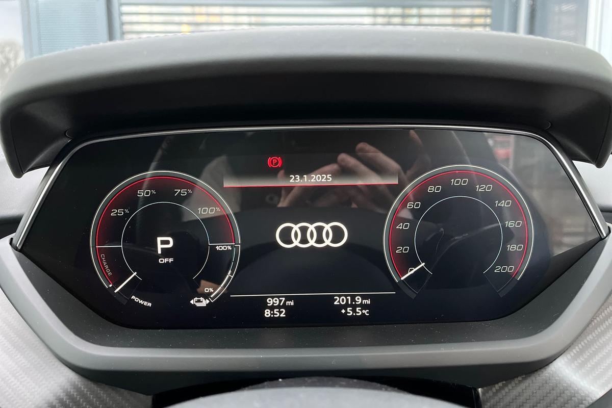 Used Audi e-tron GT 2024 for sale - 77418497: Photo 15