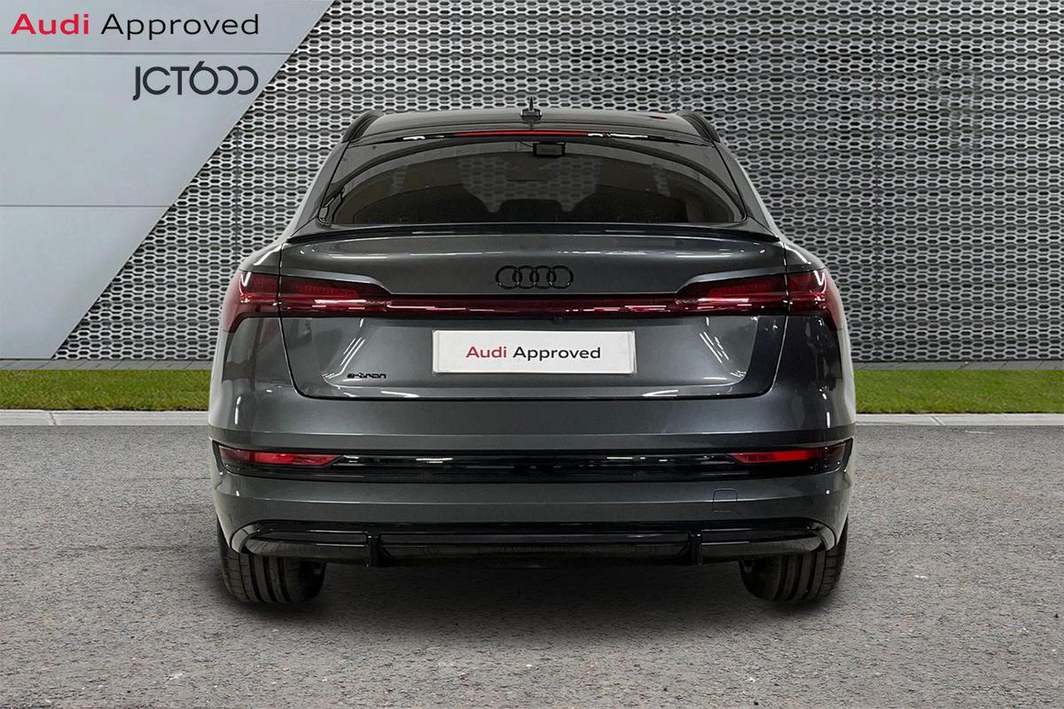 Used Audi e-tron 2022 for sale - 76906240: Photo 7