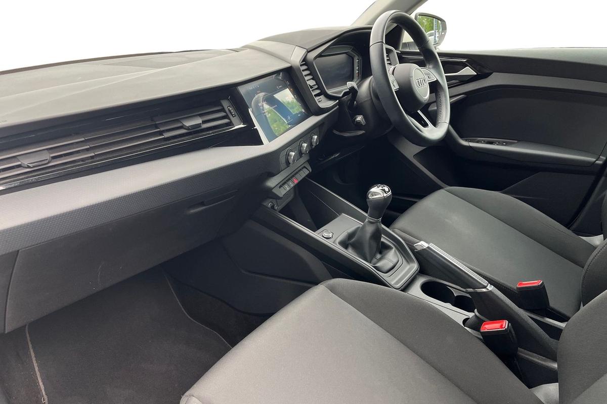 Used Audi A1 2021 for sale - 76681389: Photo 2