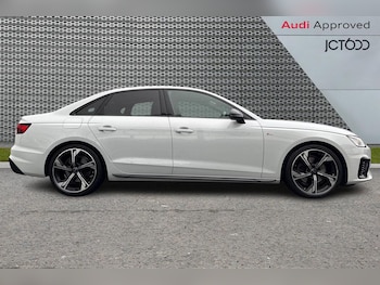 Used Audi A4 2023 for sale - 77533210: Photo