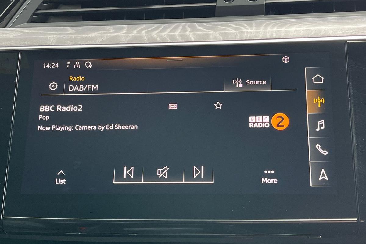 Used Audi e-tron 2022 for sale - 76674770: Photo 13