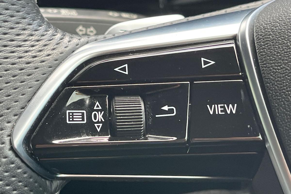 Used Audi e-tron 2022 for sale - 76674770: Photo 16