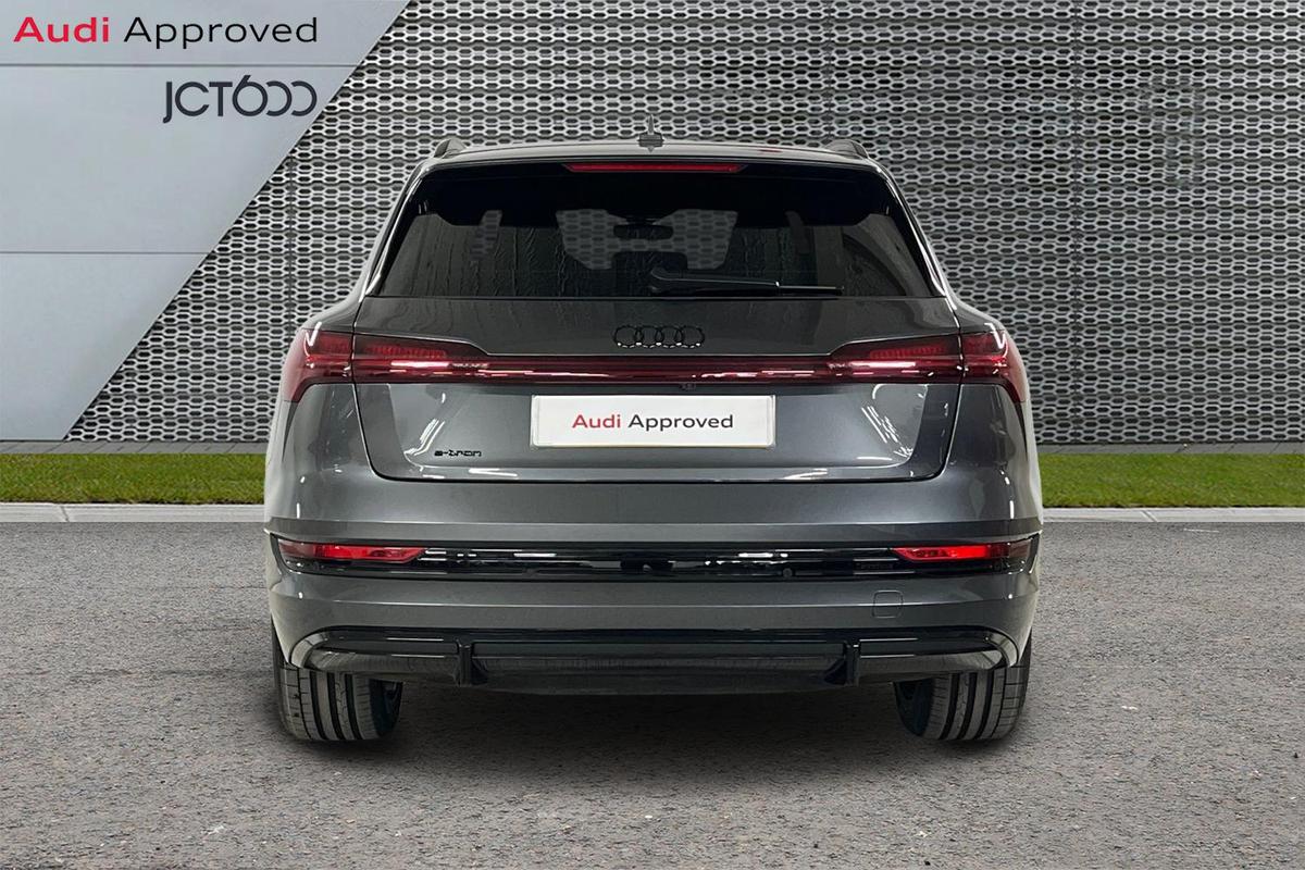 Used Audi e-tron 2022 for sale - 76674770: Photo 7