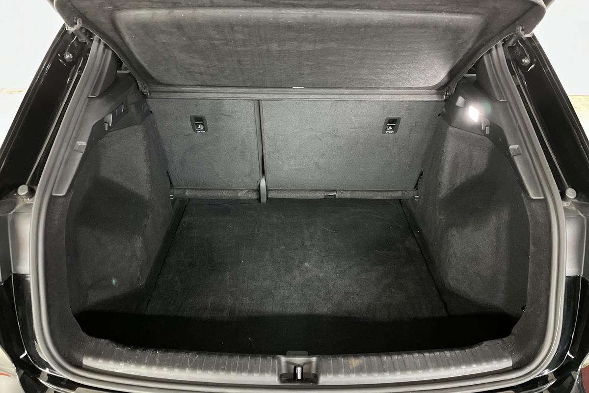 Used Audi Q4 e-tron 2021 for sale - 76674109: Photo 12