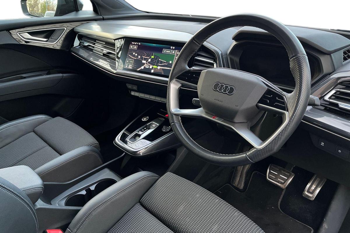 Used Audi Q4 e-tron 2021 for sale - 76674109: Photo 6