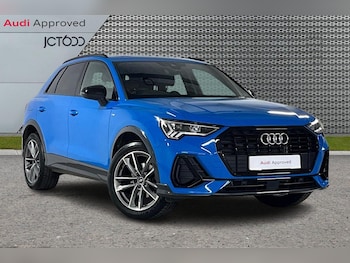 Used Audi Q3 2023 for sale - 76676232: Photo