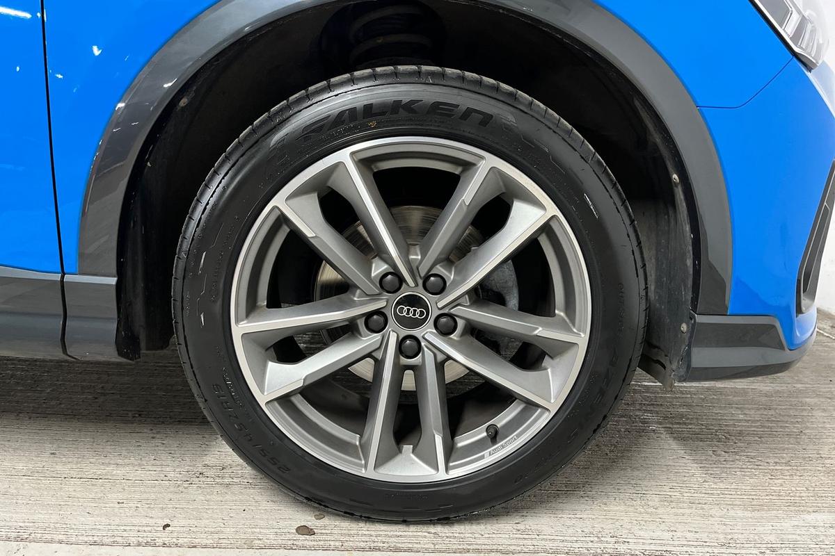 Used Audi Q3 2023 for sale - 76676232: Photo 5