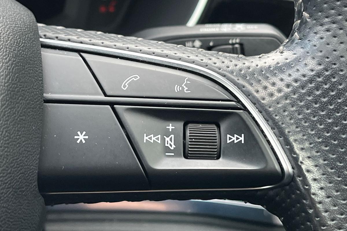 Used Audi Q3 2020 for sale - 77340213: Photo 17