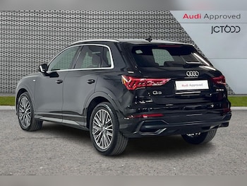 Used Audi Q3 2020 for sale - 77340213: Photo