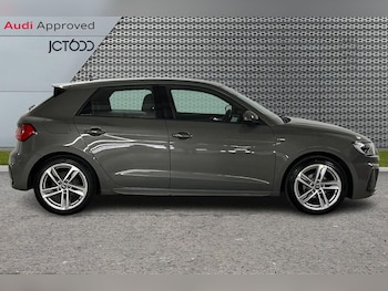 Used Audi A1 2021 for sale - 76231290: Photo