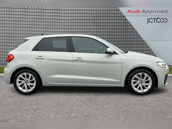 Used Audi A1 2022 for sale - 77733109: Photo