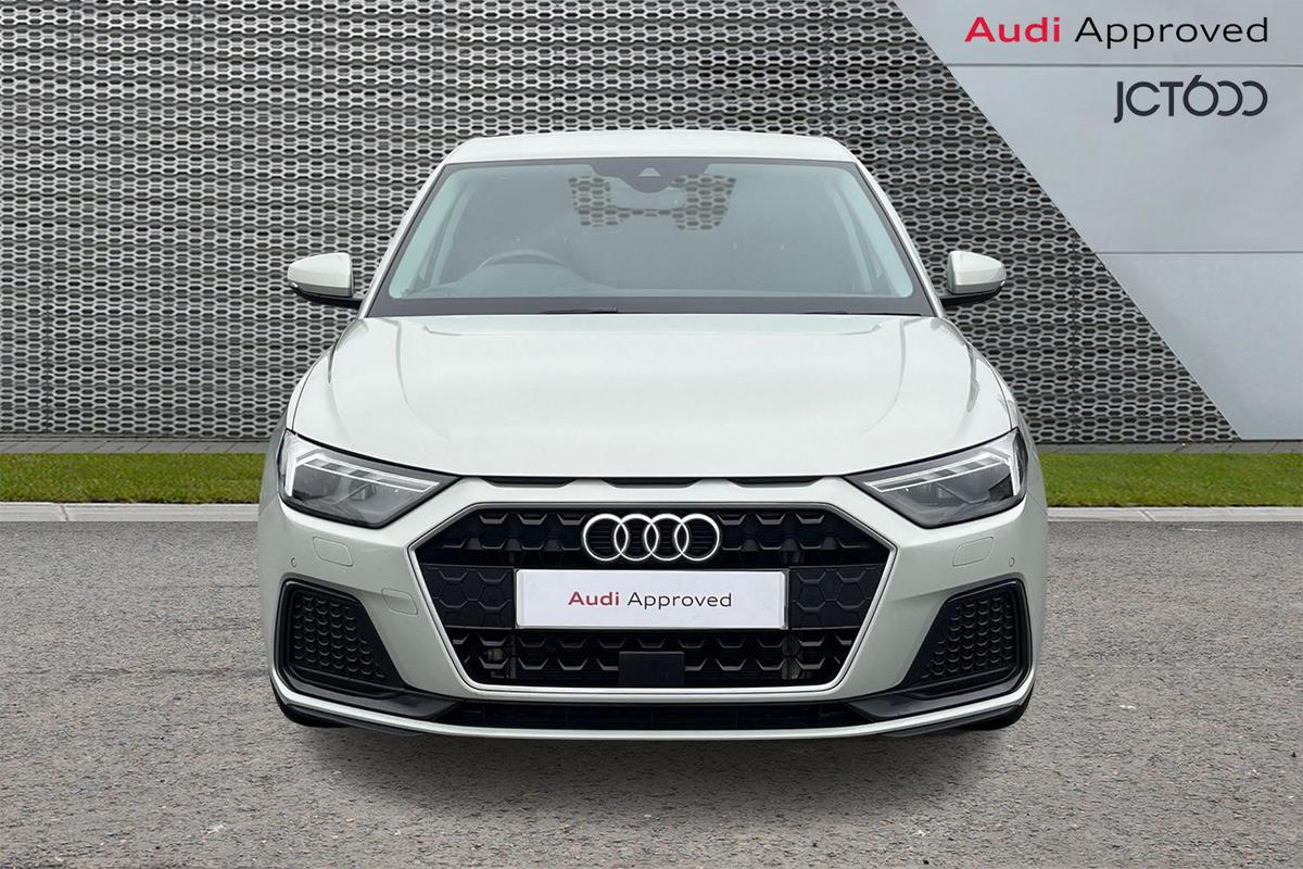 Used Audi A1 2022 for sale - 77733109: Photo 8