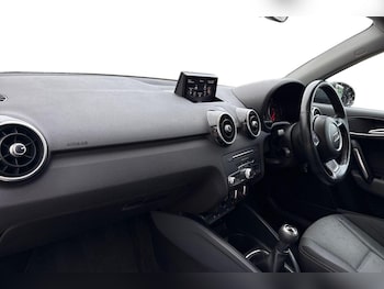 Used Audi A1 2018 for sale - 76948972: Photo