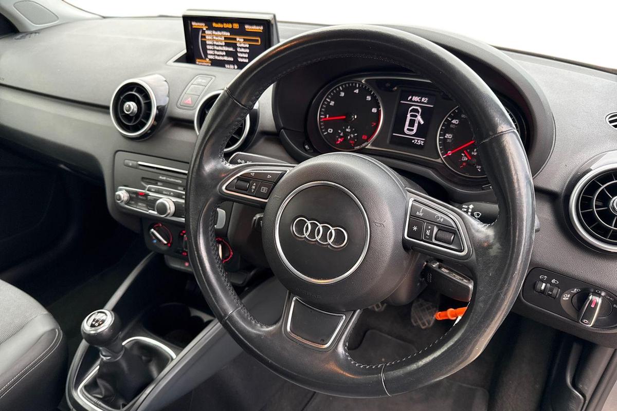 Used Audi A1 2018 for sale - 76948972: Photo 6
