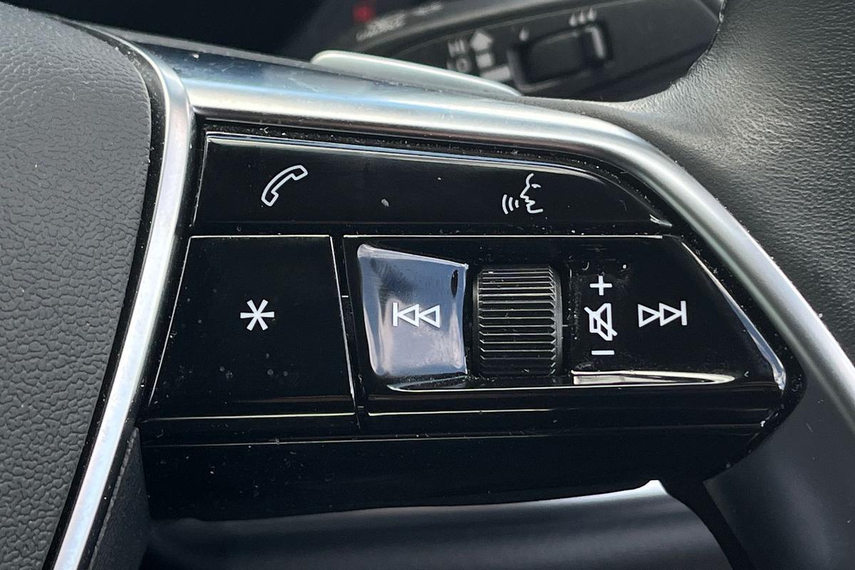 Used Audi A8 2023 for sale - 77340197: Photo 15