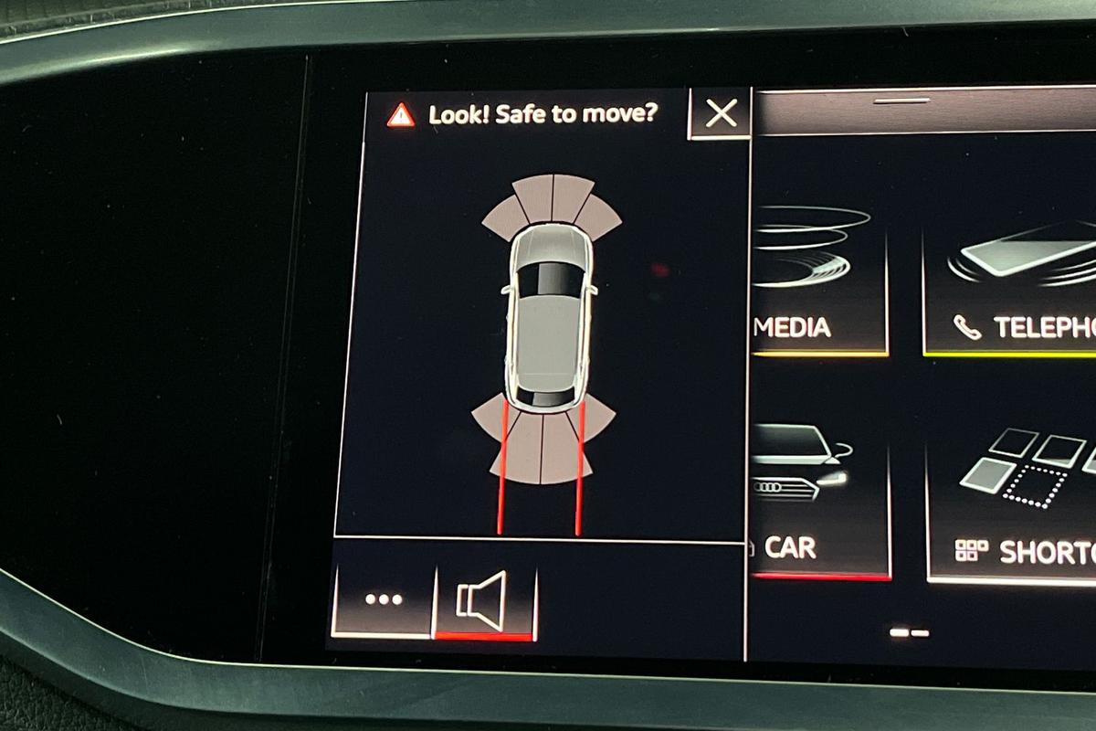 Used Audi Q3 2020 for sale - 77502821: Photo 21