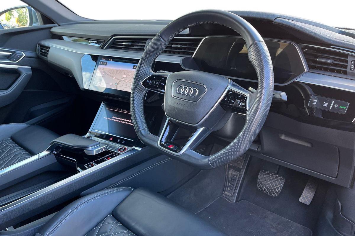 Used Audi e-tron 2021 for sale - 77533351: Photo 6