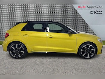 Used Audi A1 2023 for sale - 77533407: Photo