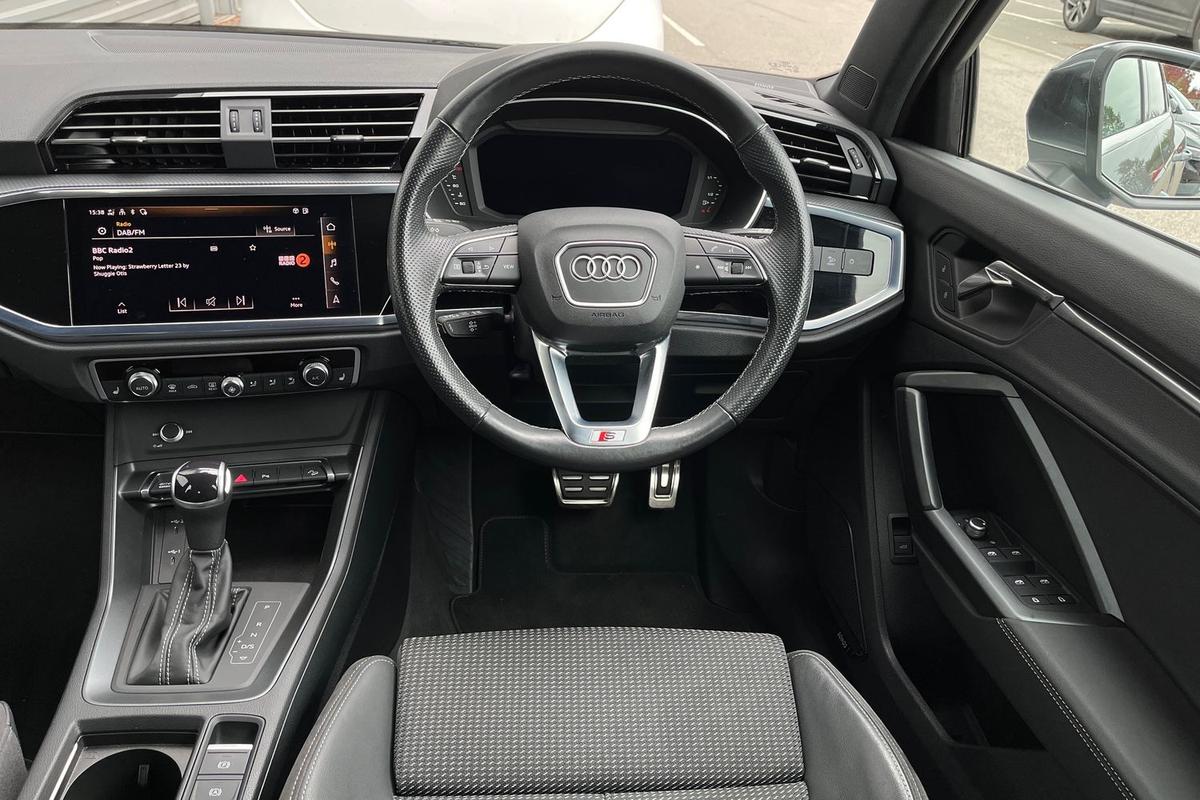 Used Audi Q3 2022 for sale - 77062197: Photo 11