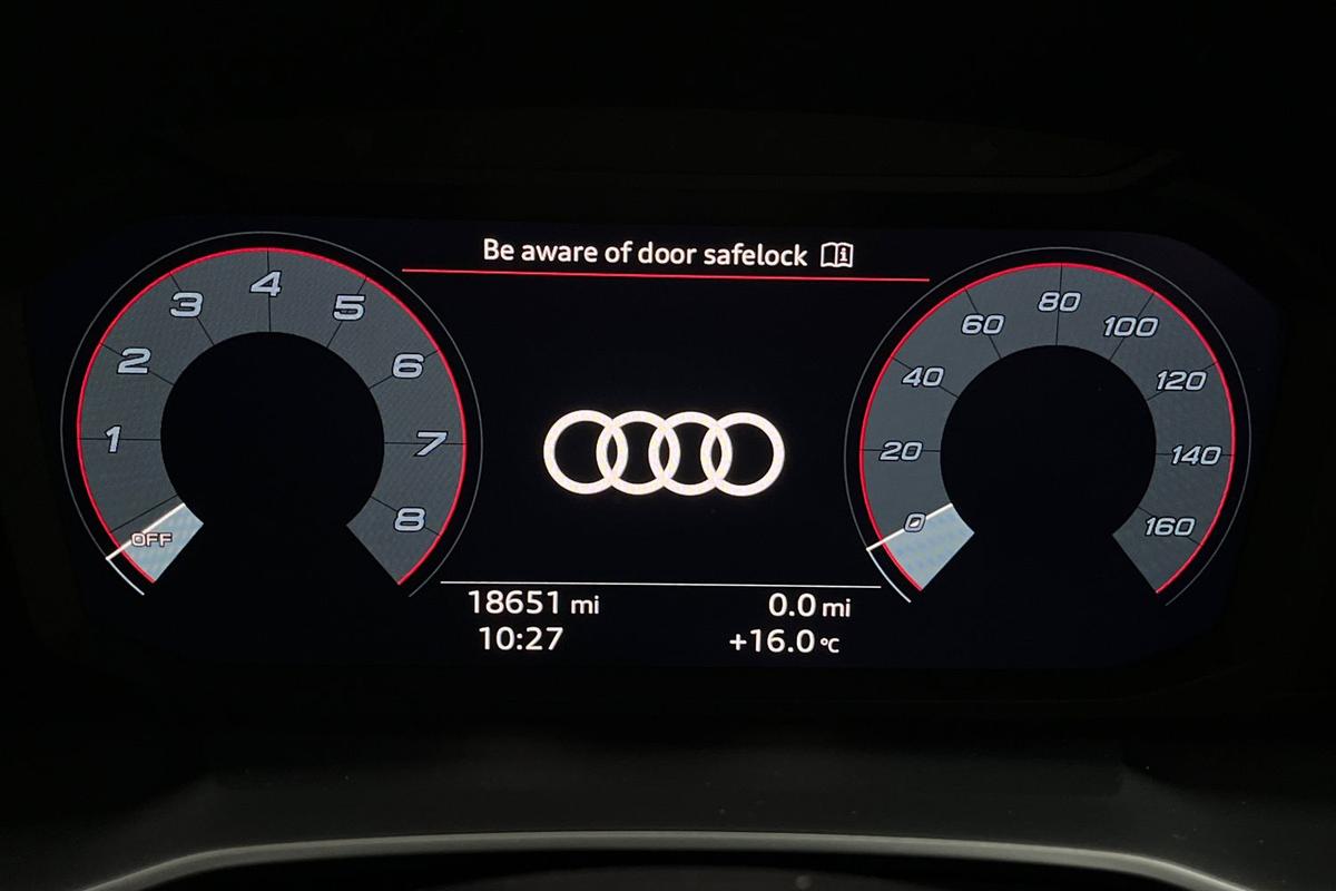 Used Audi Q3 2023 for sale - 76676586: Photo 15