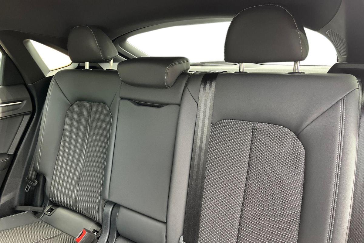 Used Audi Q3 2023 for sale - 76676586: Photo 9