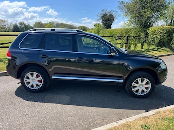Used Volkswagen Touareg 2004 for sale - 78453513: Photo