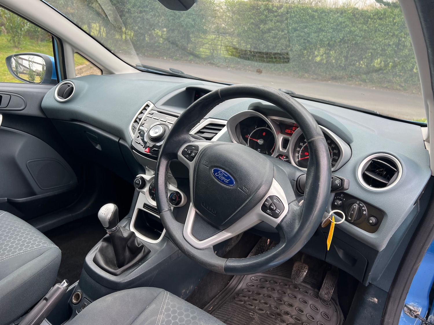 Used Ford Fiesta 2011 for sale - 78098365: Photo 10