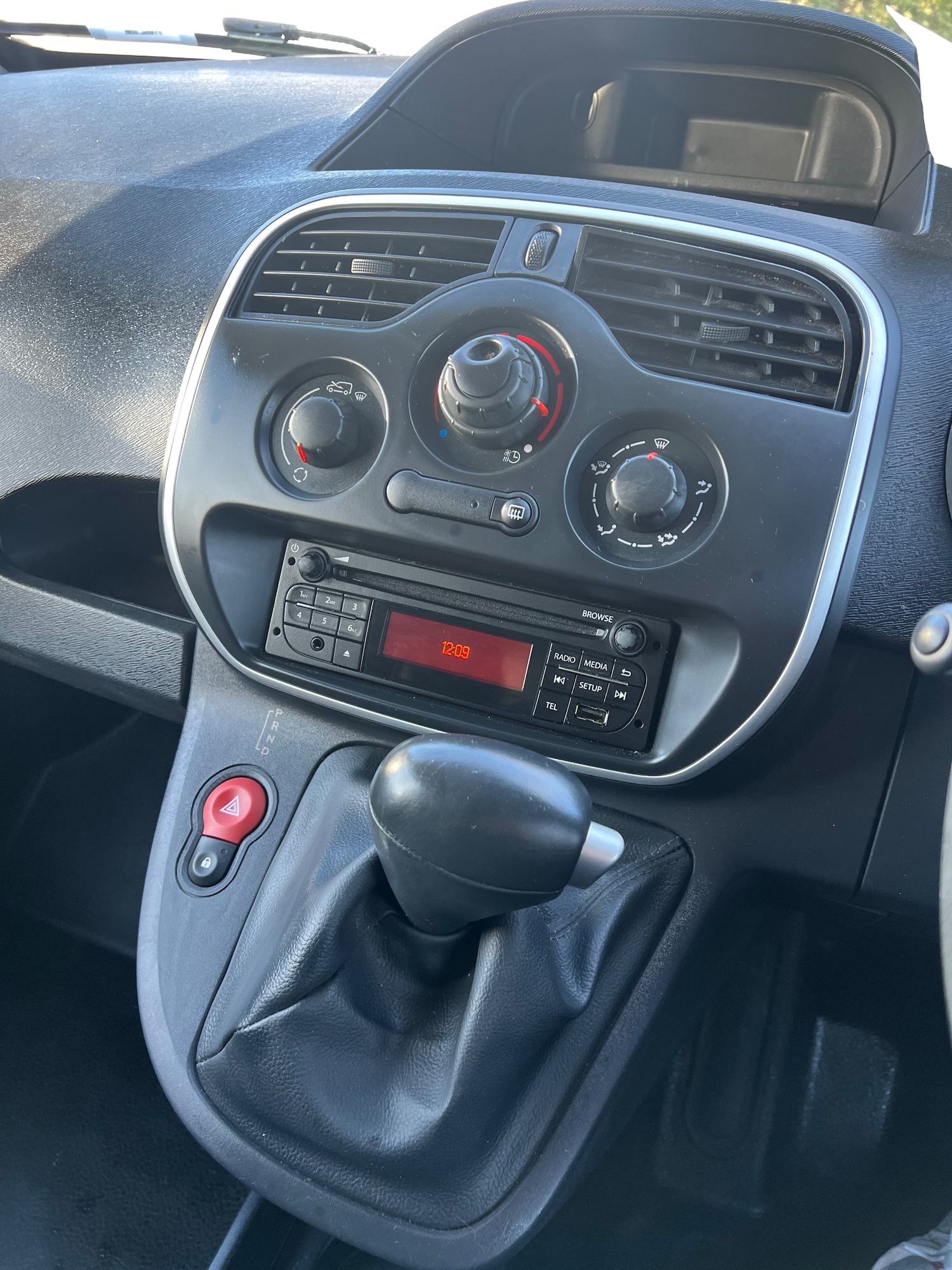 Used Renault Kangoo 2021 for sale - 77168045: Photo 10