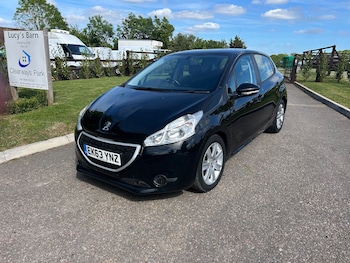 Used Peugeot 208 2013 for sale - 78659402: Photo