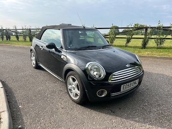 Used MINI Convertible 2009 for sale - 78521388: Photo