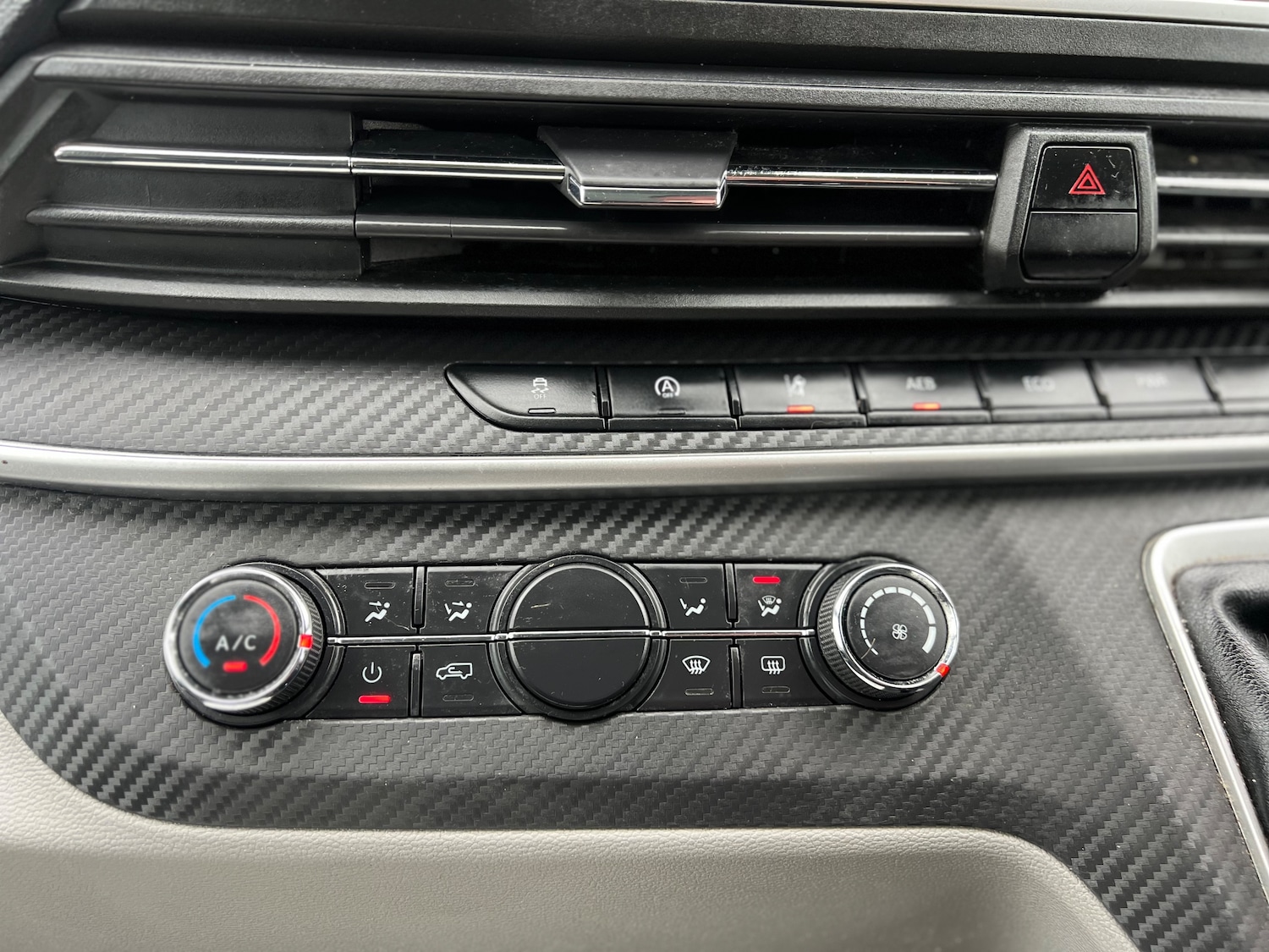 Used Maxus Deliver 9 2021 for sale - 76453643: Photo 9