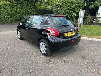 Used Peugeot 208 2014 for sale - 78620642: Photo