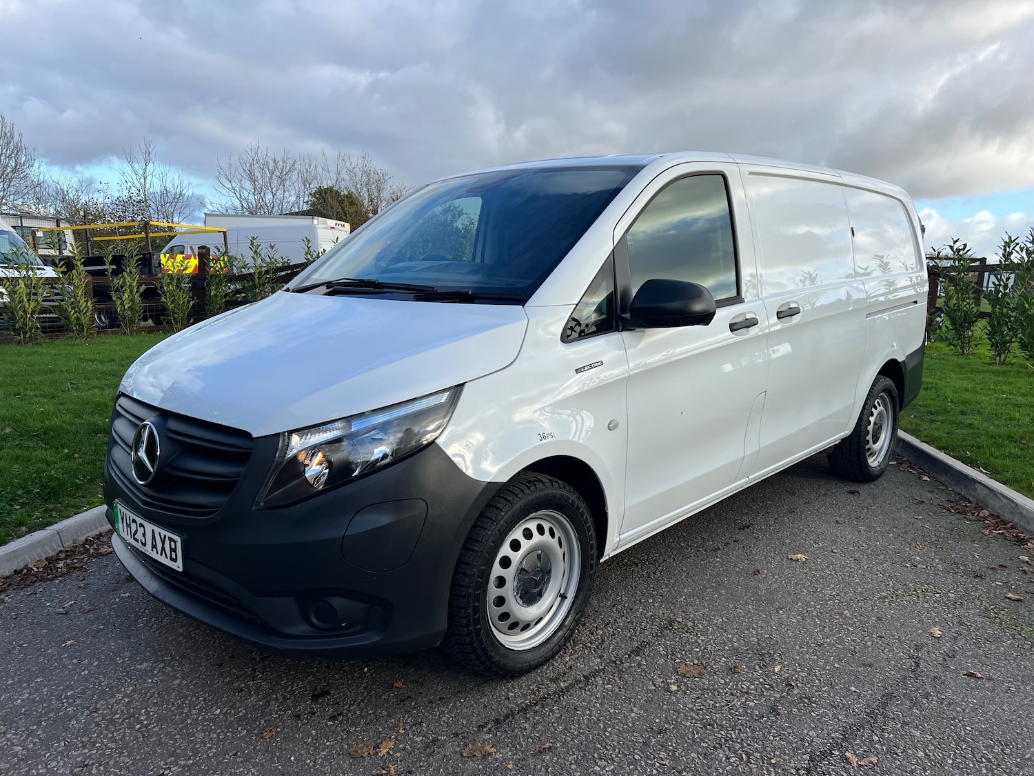 Used Mercedes-Benz Vito 2023 for sale - 76577440: Photo 2